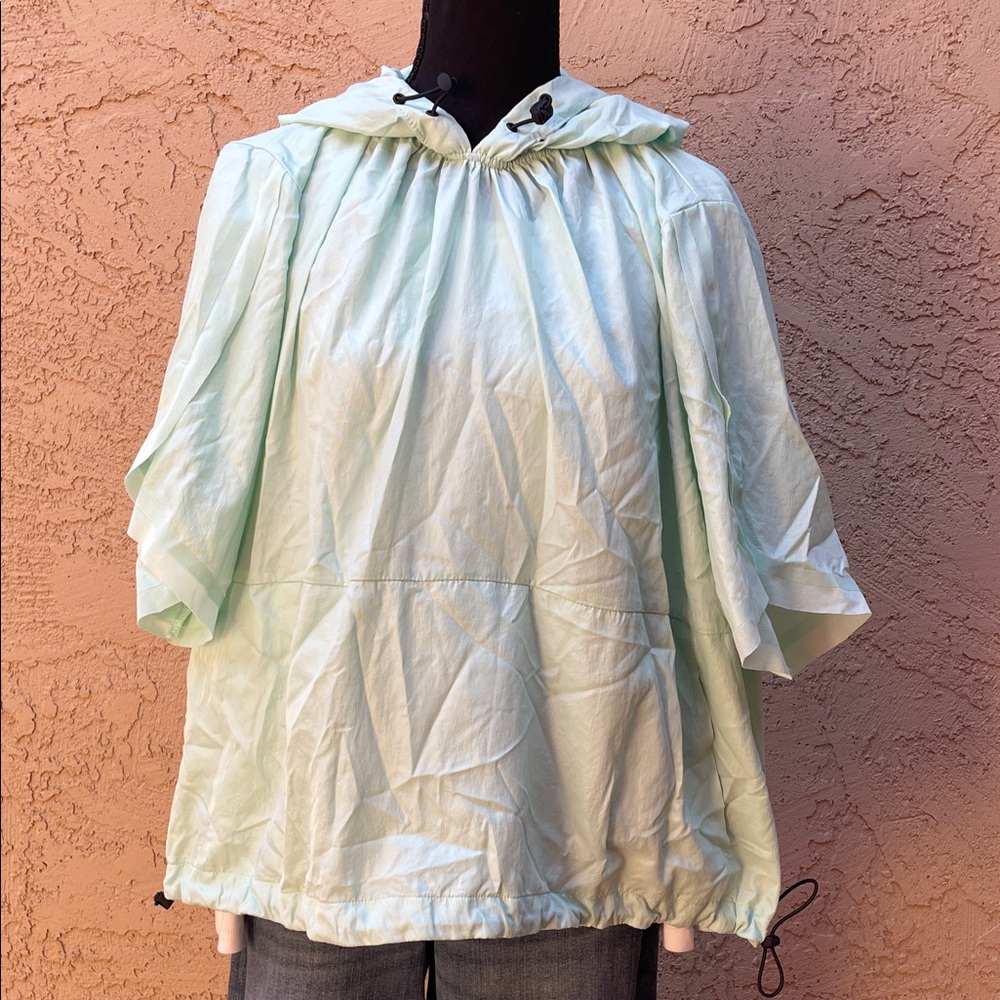 H&M Short Sleeve Active Pullover with Hood